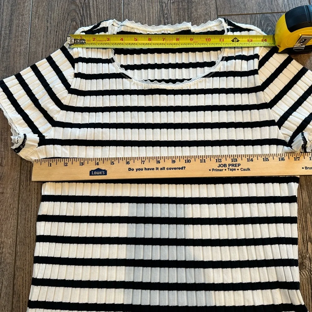J. Crew Black and White Striped Pointelle Ribbed Short Sleeve Tee XL - Picture 5 of 6